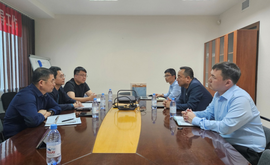 �ǹ��ɶԹ���-׷�󿵽�,����һ������